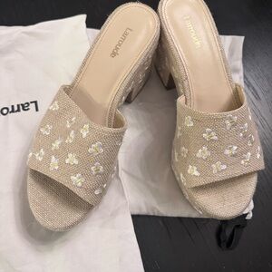 Larroude Daisy Linen Beige Floral Women's Mules 8